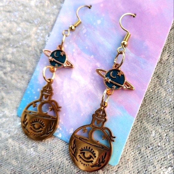 Evil eye potion planet earrings dangles gold - Picture 1 of 6